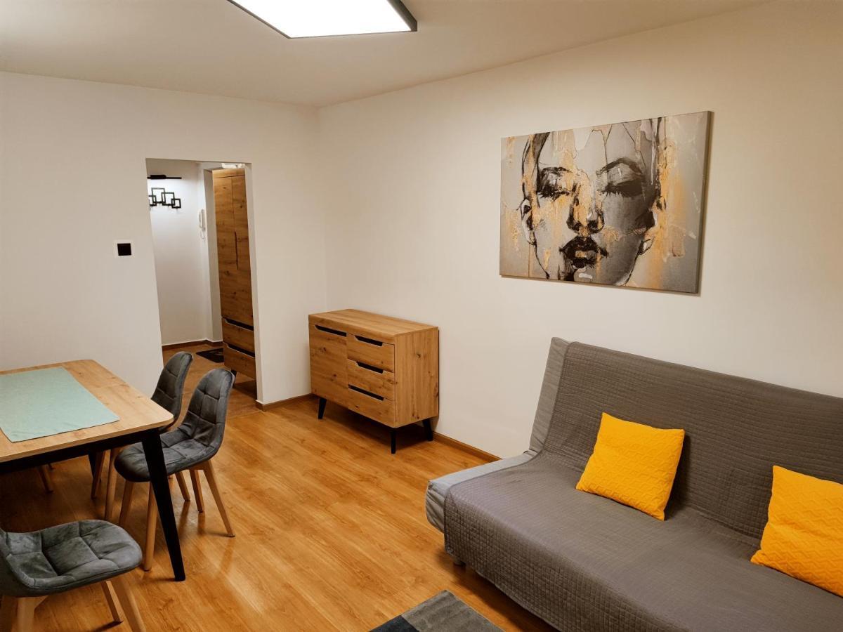 Zwierzyniecka Apartamenty Luna Bialystok Ngoại thất bức ảnh